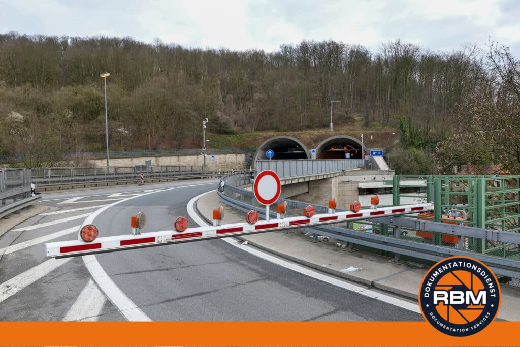 A 93 A93 Autobahn Tunnel Pfaffenstein Notfallübung